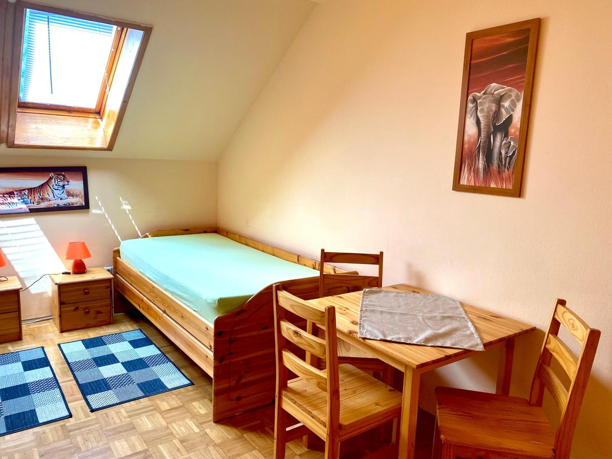 Pension Zur Heiligen Krone Mauterndorf  Exterior photo